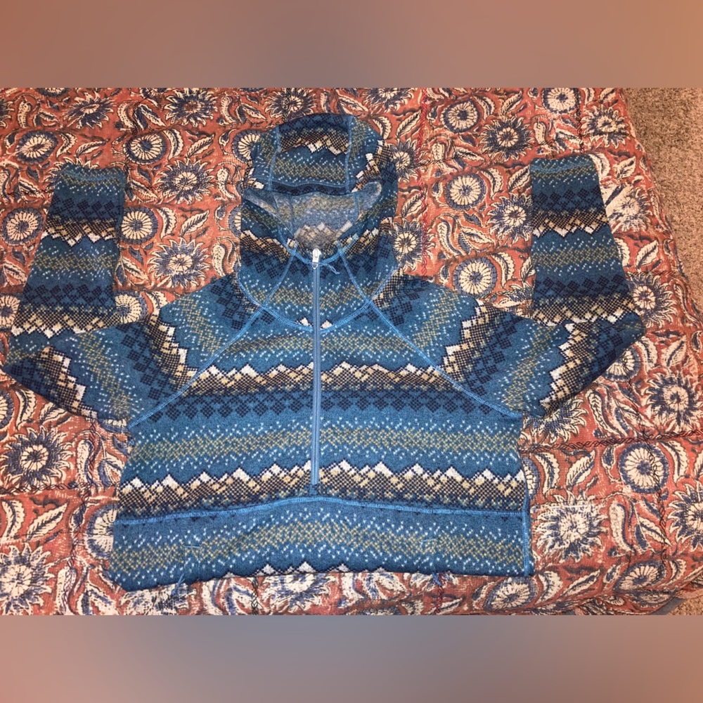 North Face - blue mountain quarter zip sweatshirt - size L